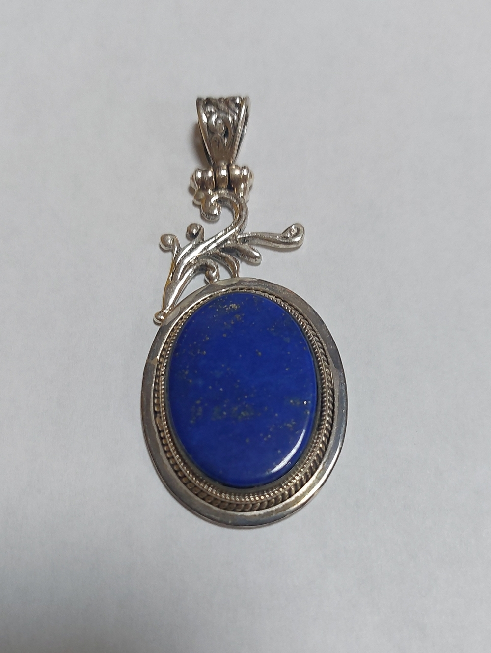 VINTAGE, HAND MADE Sterling Silver Lapis Oval Pendant - Blue